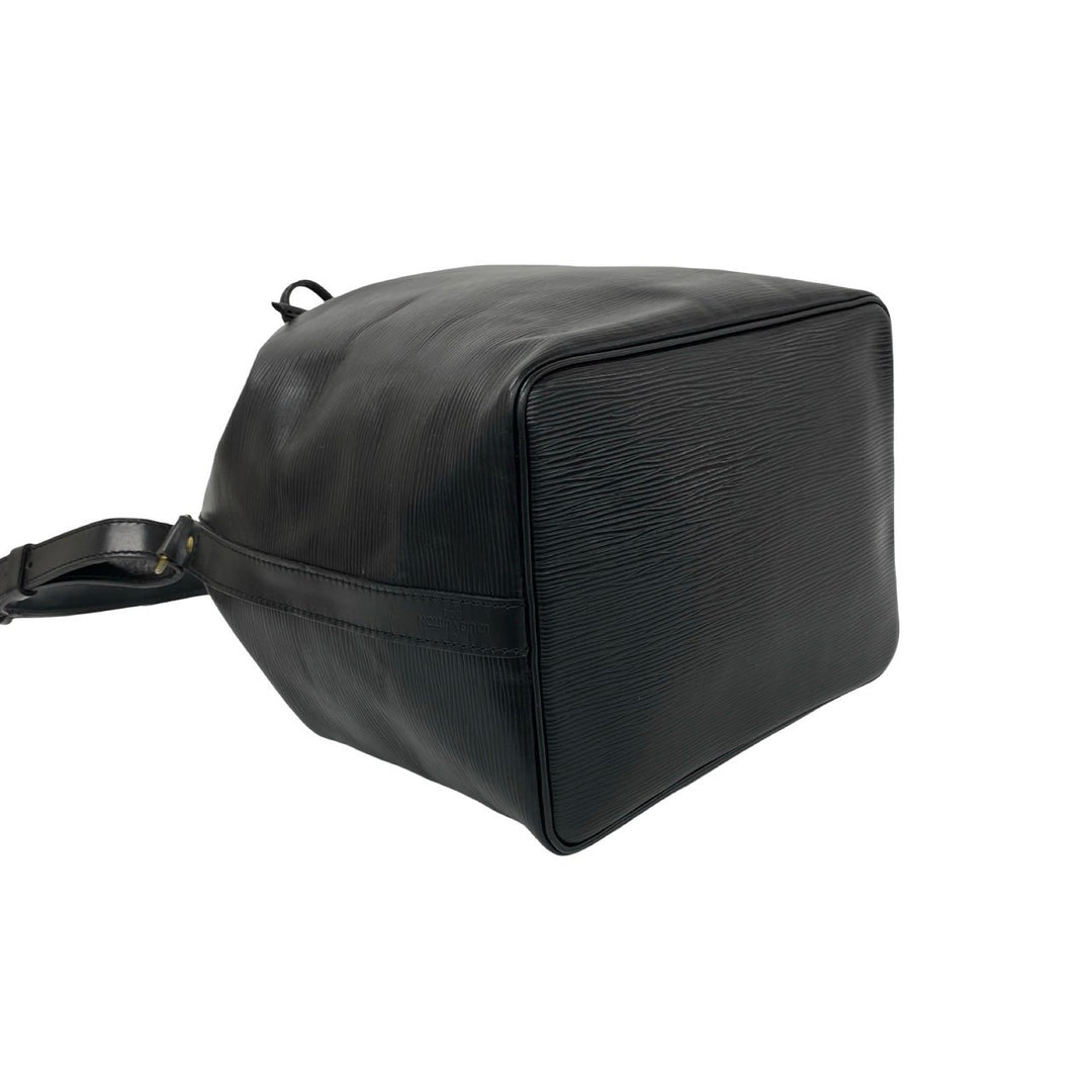 Shoulder bag Louis Vuitton Petit Noe