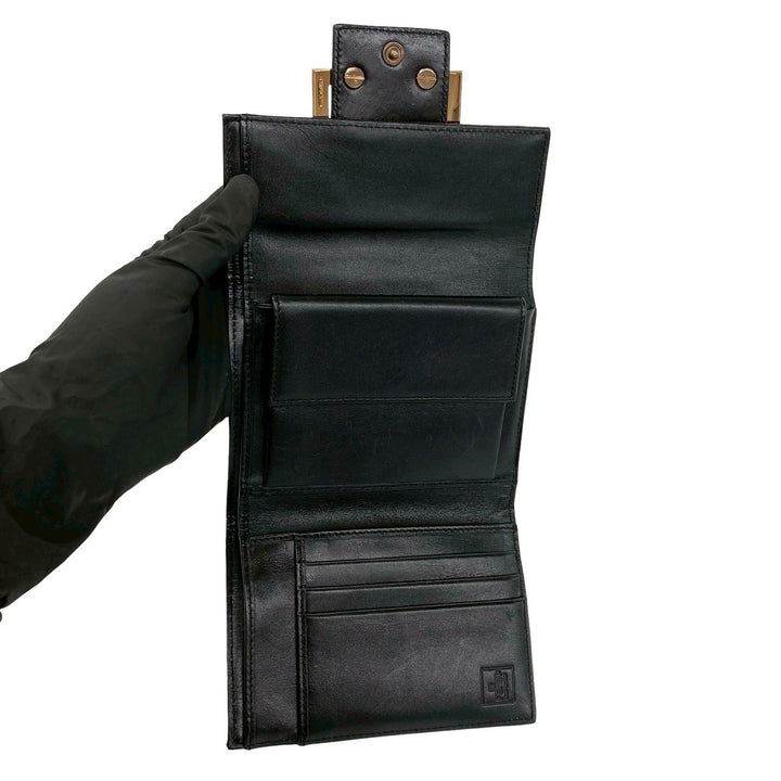 trifold wallet fendi