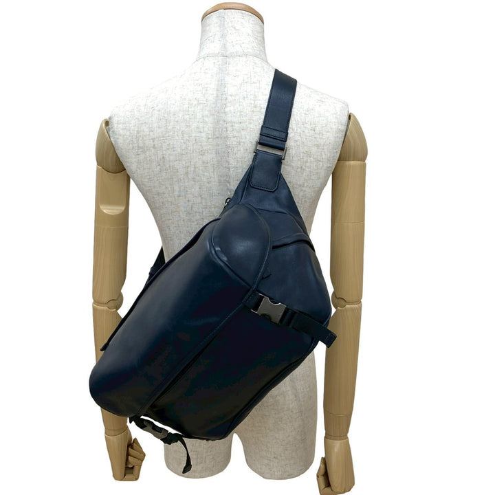 ショルダーバッグ プラダ