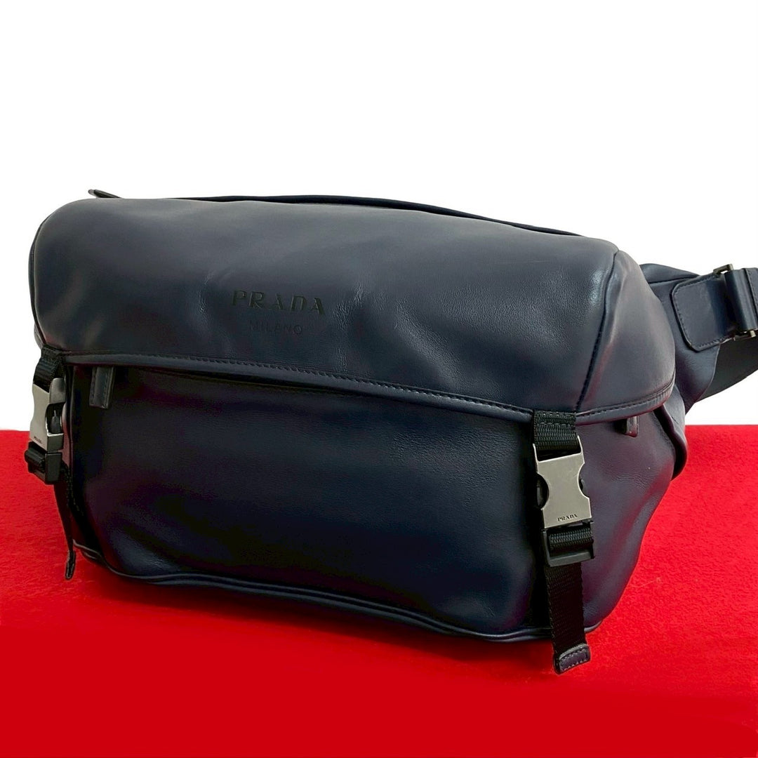 ショルダーバッグ プラダ