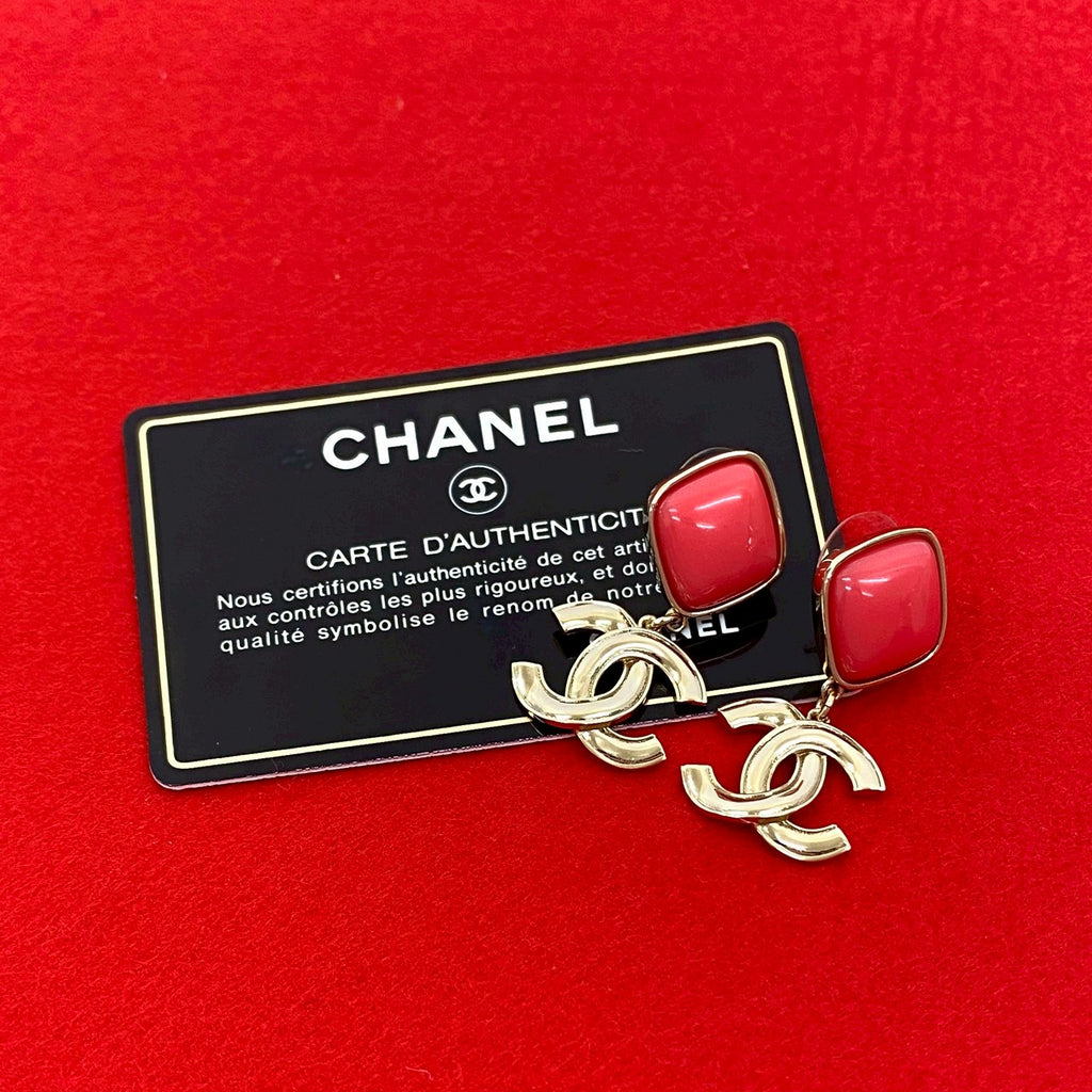 CHANEL シャネル ピアス – Trip