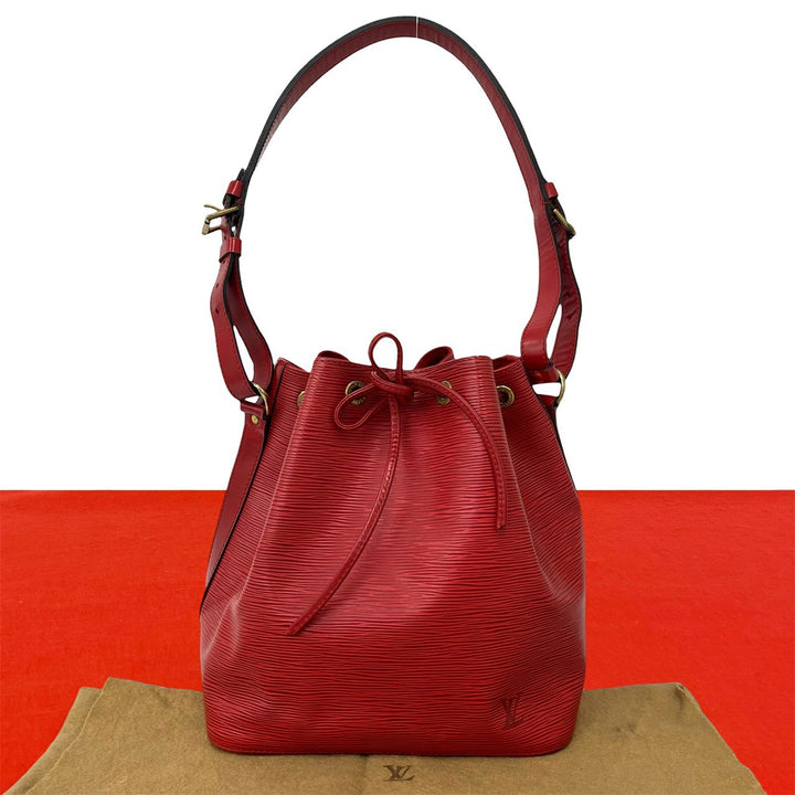 Shoulder bag Louis Vuitton Petit Noe