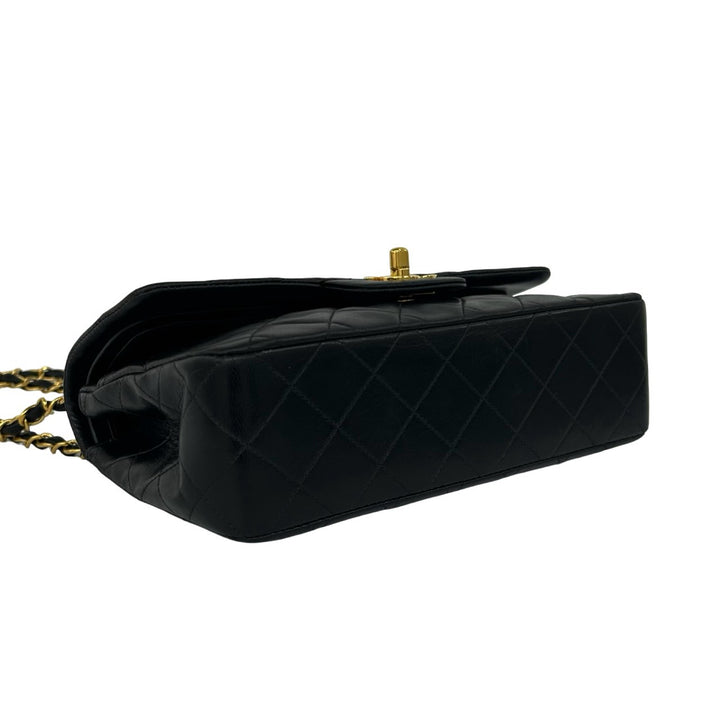 ショルダーバッグ シャネル