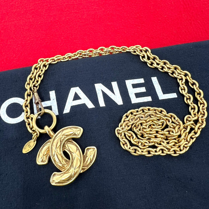 necklace chanel