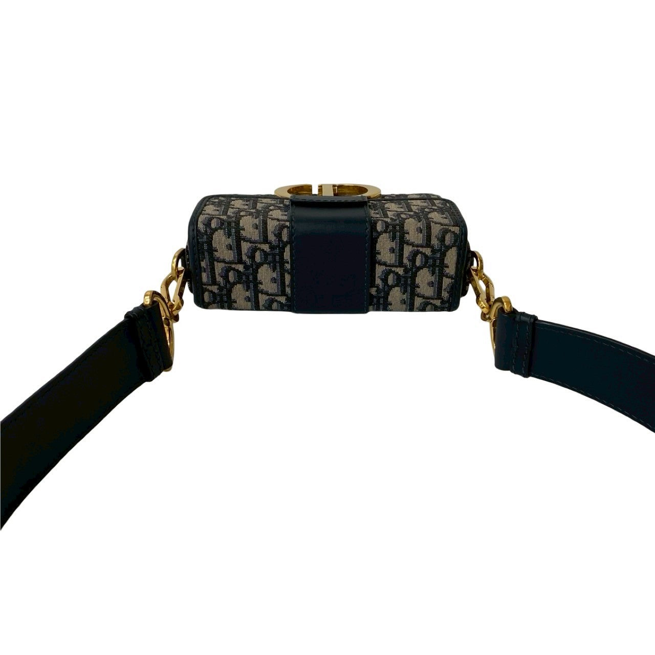 Christian Dior 30 モンテーニュ – Trip