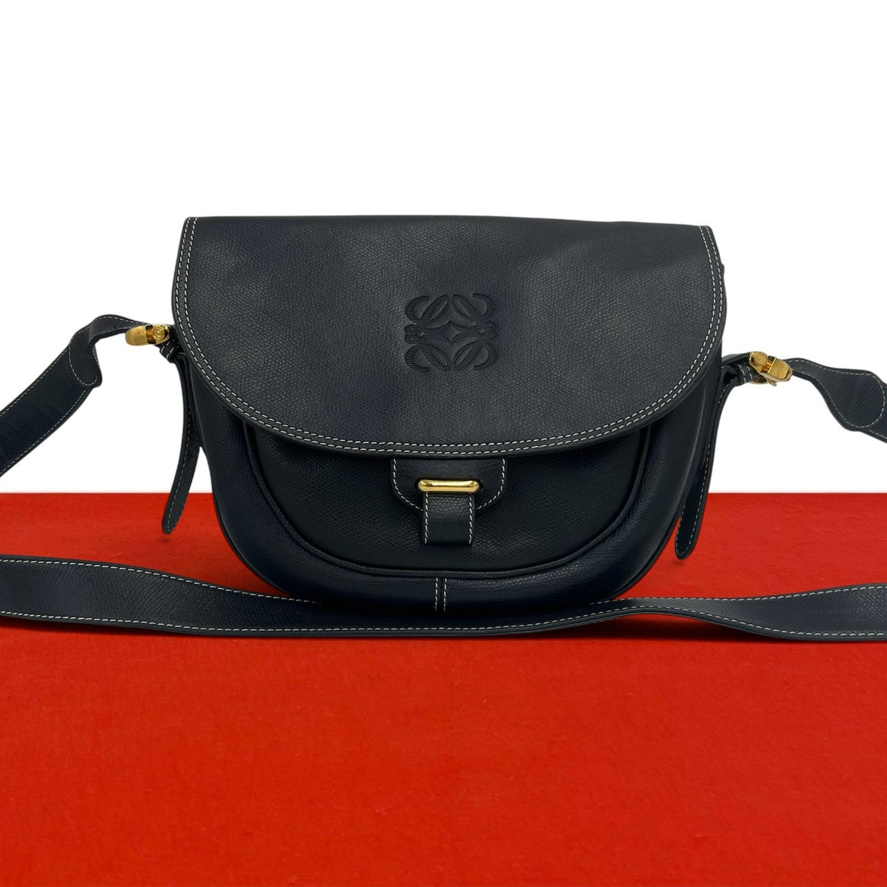 LOEWE ロエベ (Vintage) ショルダーバッグ – Trip
