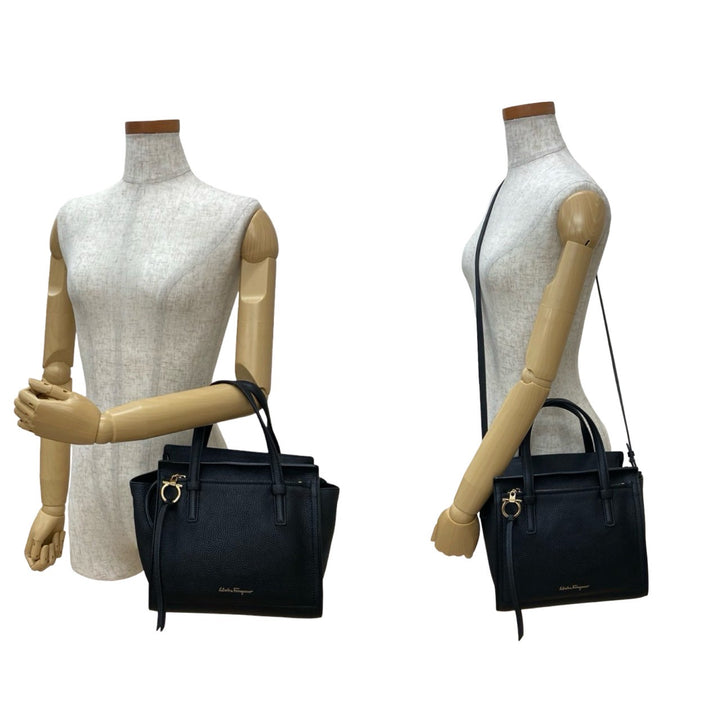 ショルダーバッグ サルヴァトーレフェラガモ エイミー