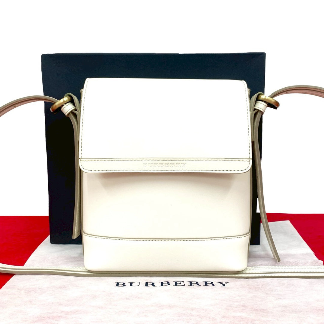 ショルダーバッグ バーバリー