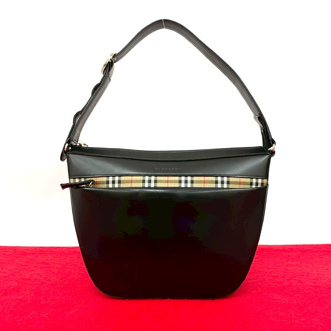 ショルダーバッグ バーバリー