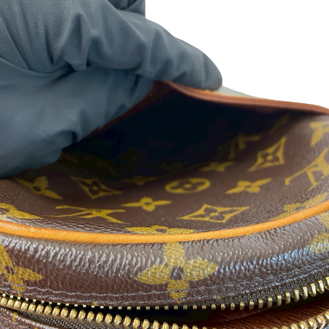 LOUIS VUITTON ルイヴィトン (Vintage) ダヌーブ ショルダーバッグ – Trip