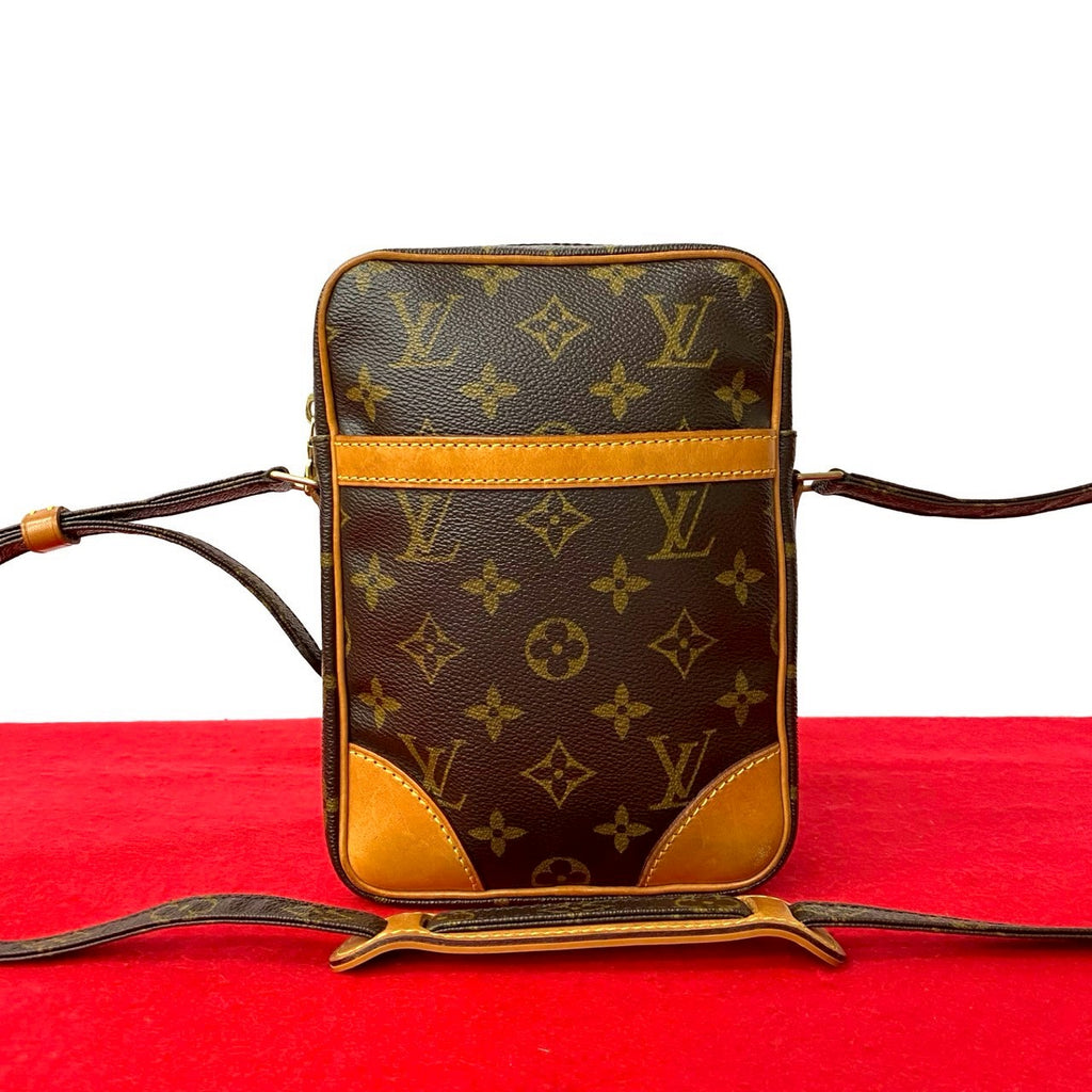 ルイヴィトン　ショルダーバッグ　ダヌーブ LOUIS VUITTON ルイヴィトン (Vintage) ダヌーブ ショルダーバッグ – Trip