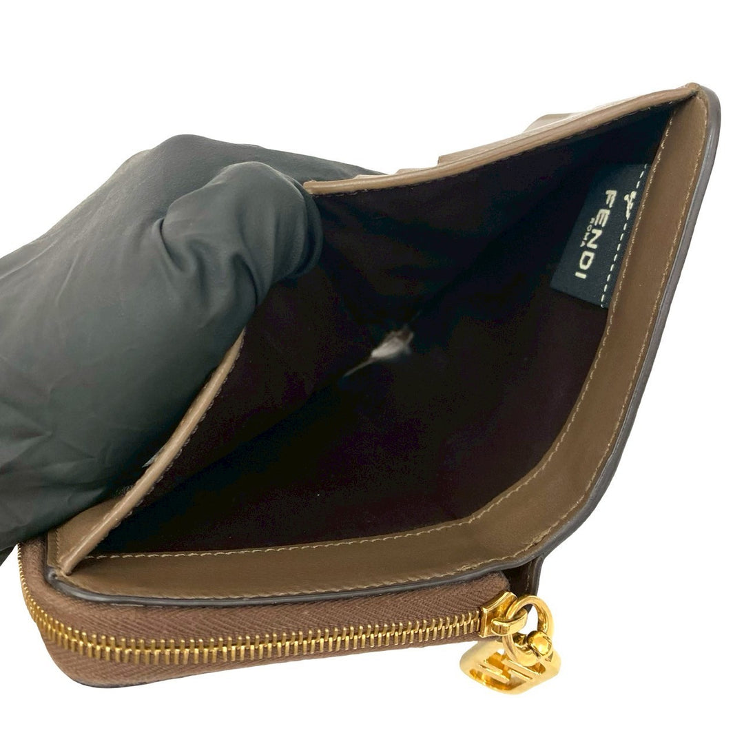 二つ折り財布 フェンディ