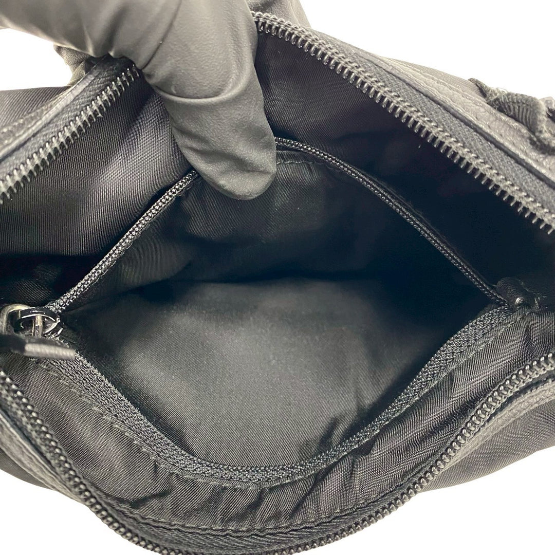 ショルダーバッグ プラダ