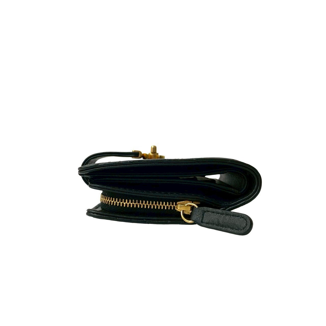 二つ折り財布 シャネル