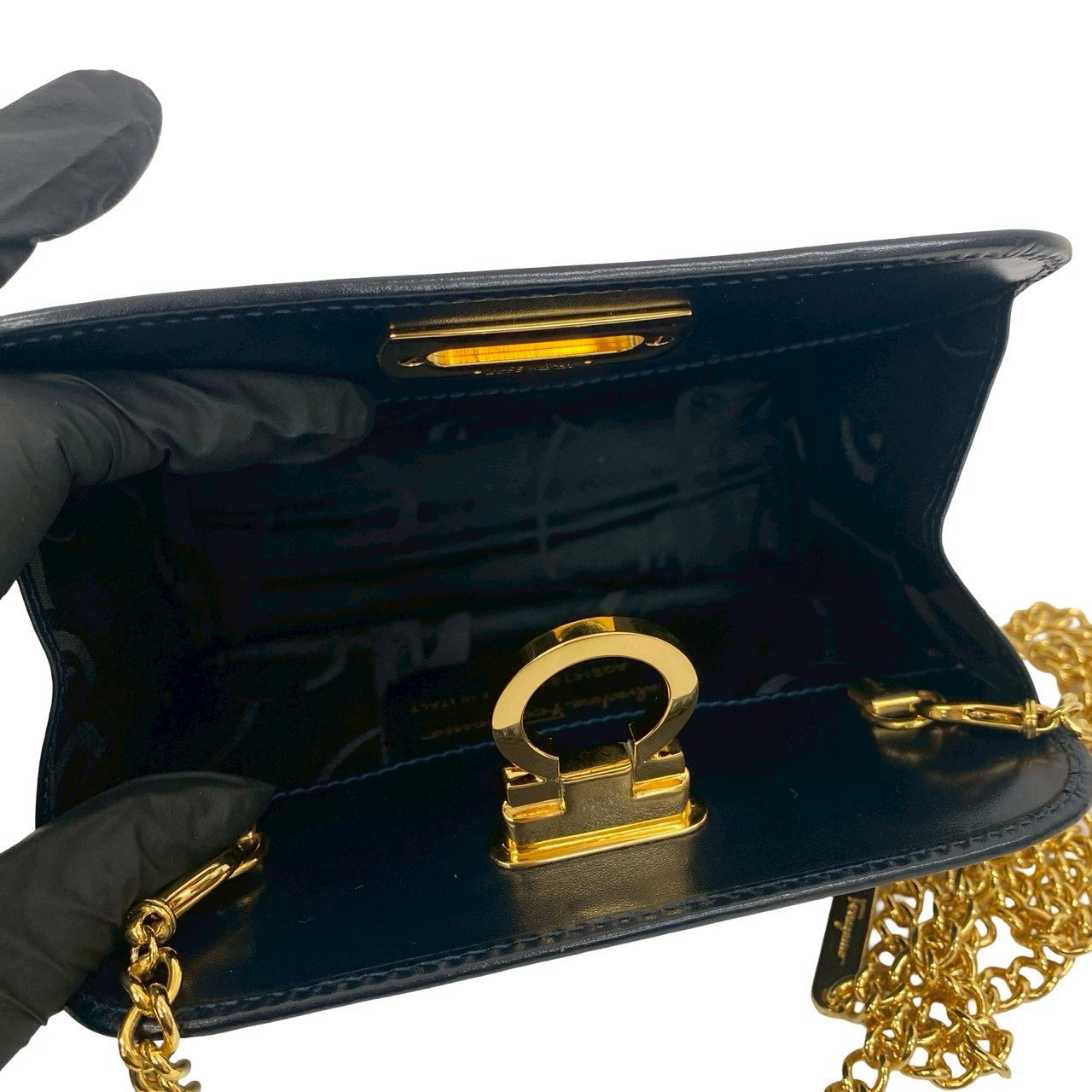 【美品】✨ Salvatore Ferragamo サルヴァトーレ フェラガモ サルヴァトーレ フェラガモ（SALVATORE FERRAGAMO）新作バッグ