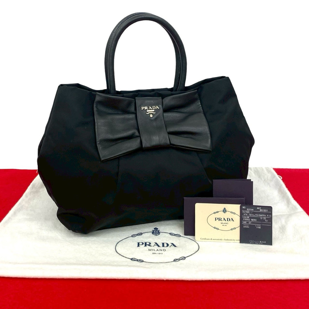handbag prada