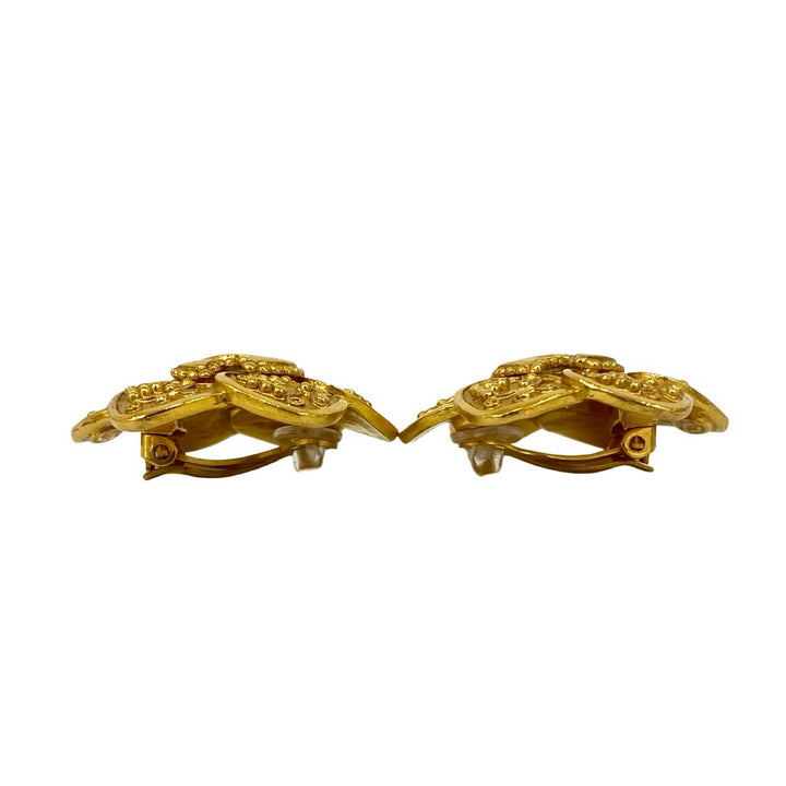 earrings chanel