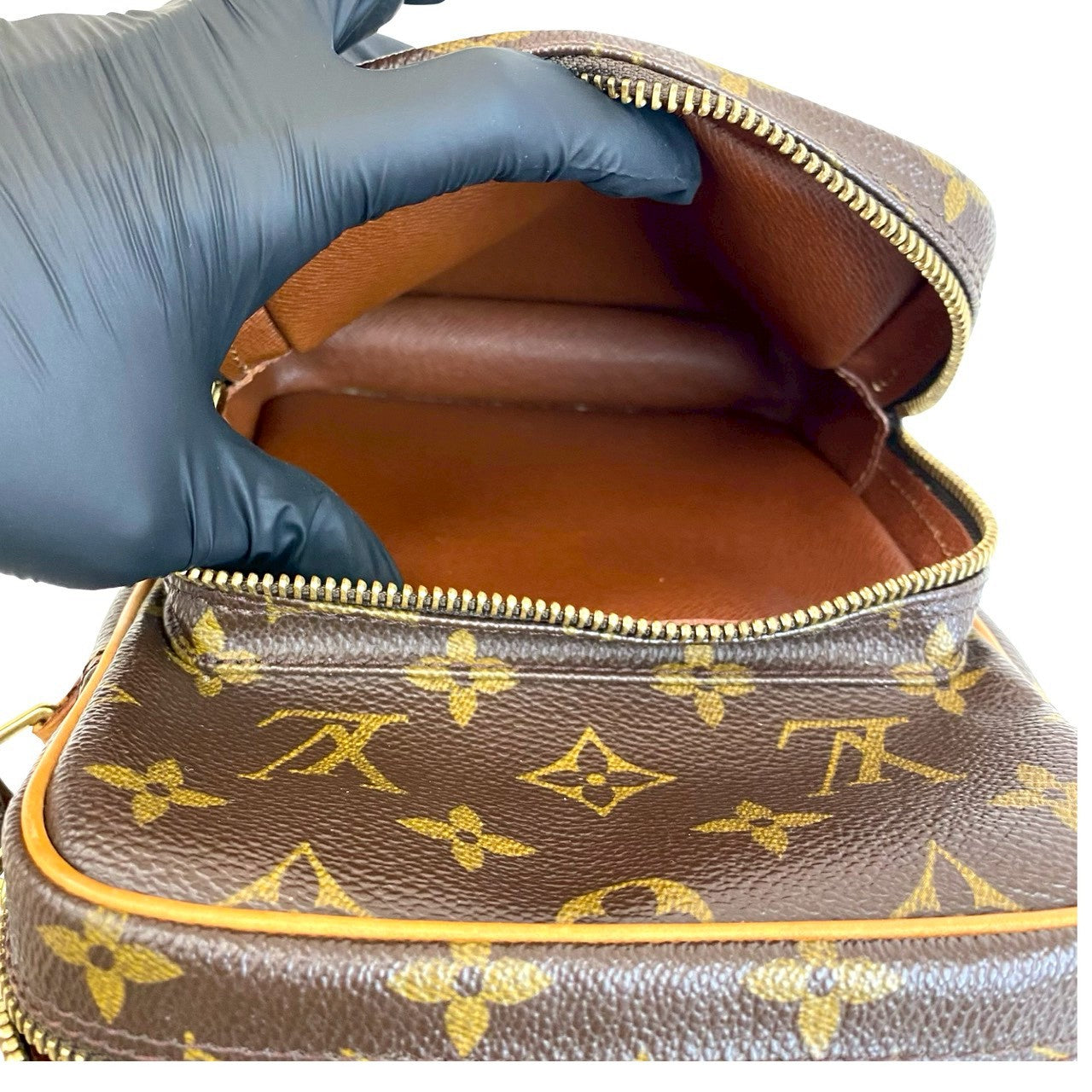 ルイヴィトン アマゾンショルダーバック LOUIS VUITTON ルイヴィトン (Vintage) アマゾン ショルダーバッグ – Trip