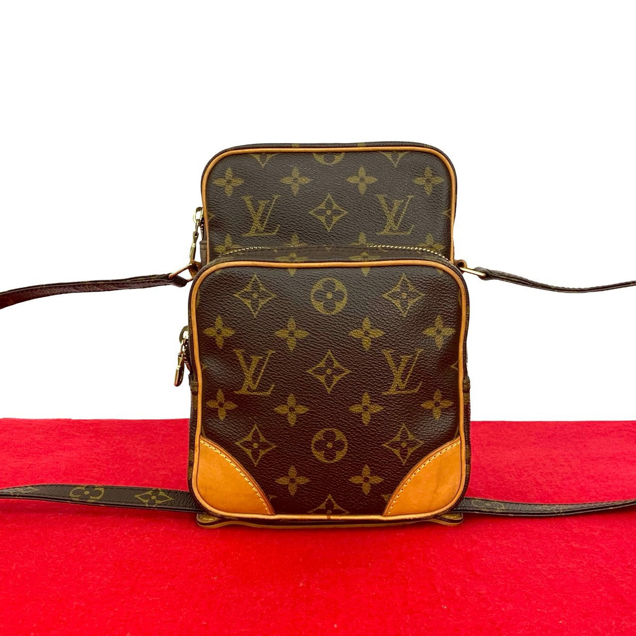ルイヴィトン アマゾンショルダーバック LOUIS VUITTON ルイヴィトン (Vintage) アマゾン ショルダーバッグ – Trip