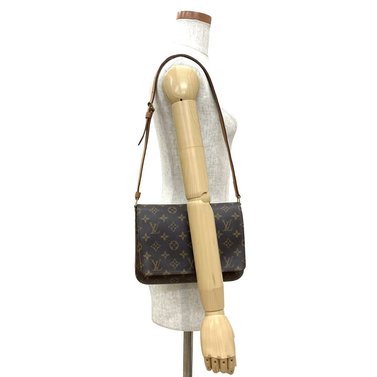 LOUIS VUITTON Vintage ミュゼット タンゴ – Trip