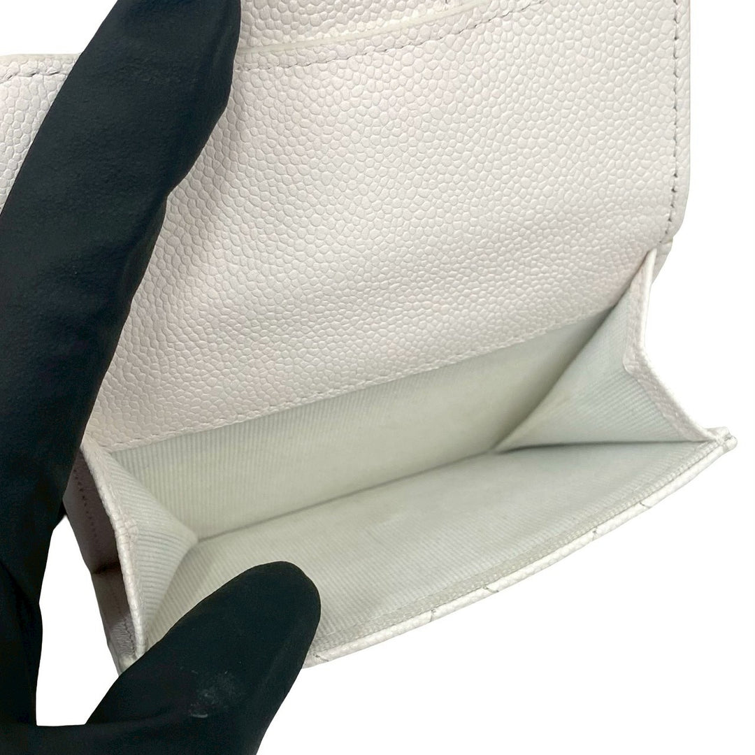 trifold wallet chanel