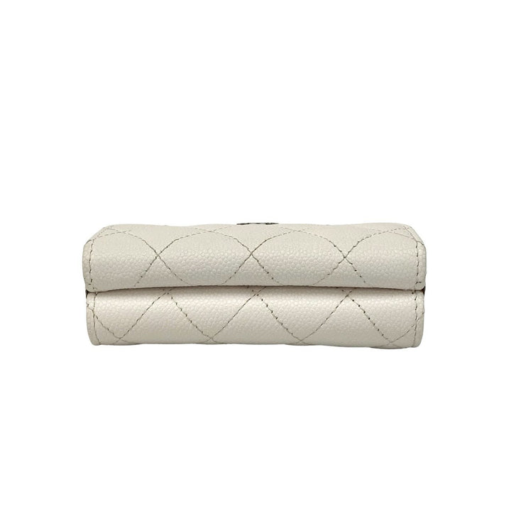 trifold wallet chanel