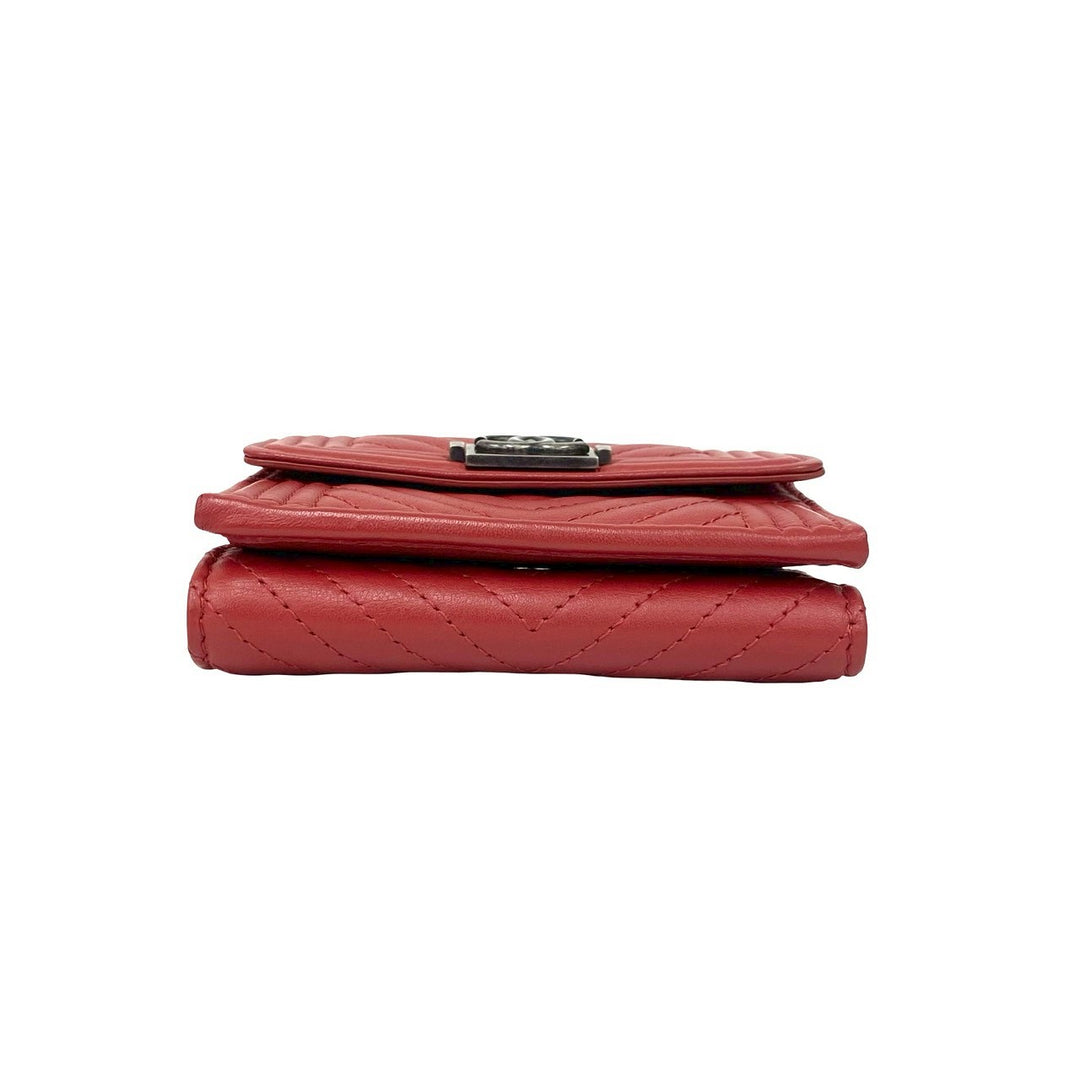 Tri-fold wallet Chanel Boy Chanel