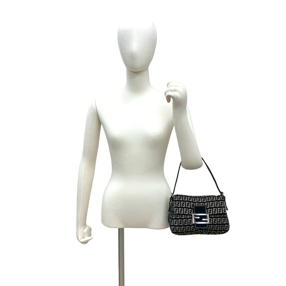 Handbag Fendi Mamma Bucket