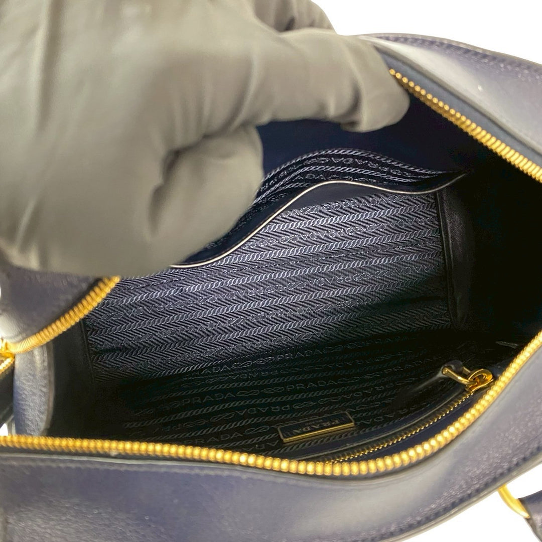 shoulder bag prada