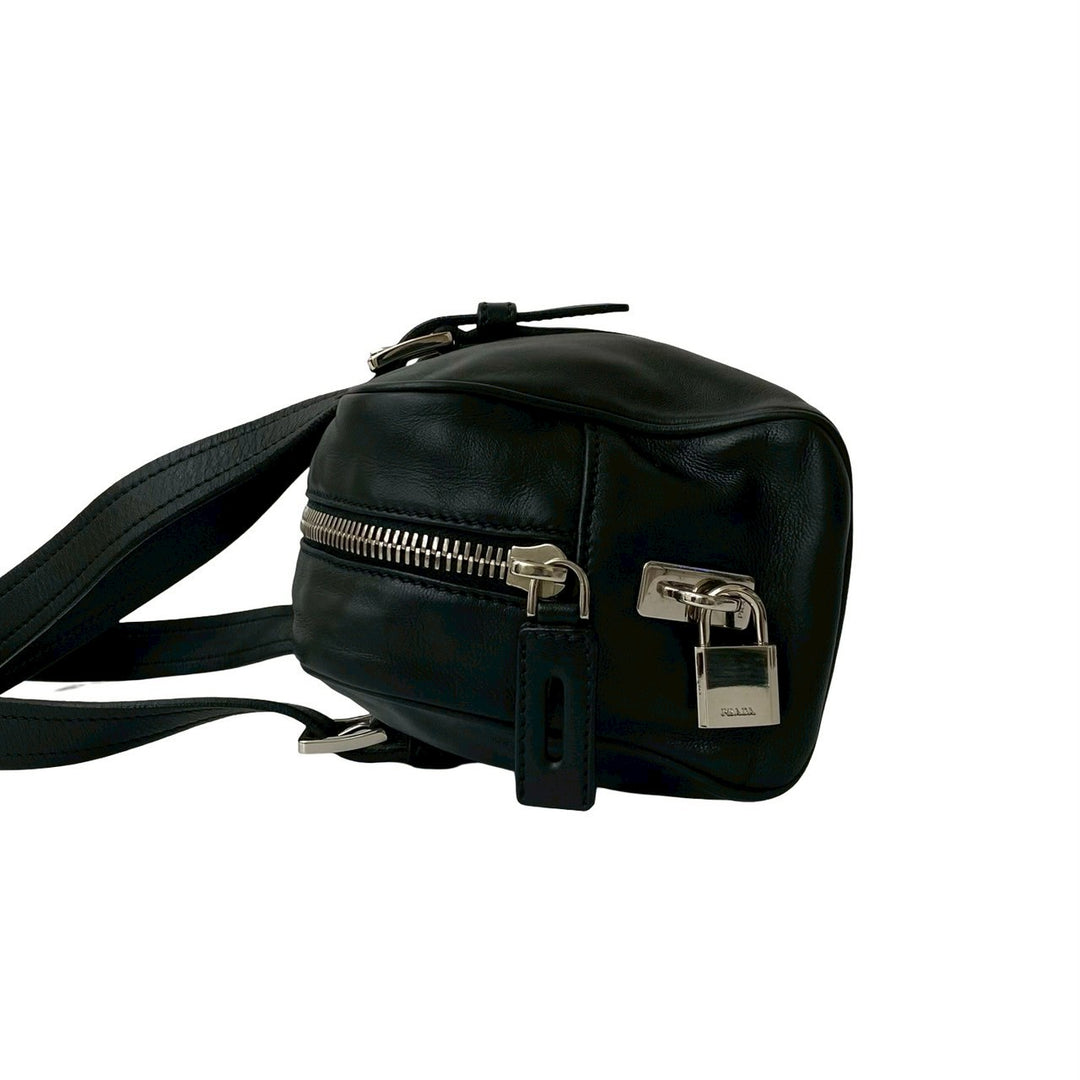 ハンドバッグ プラダ