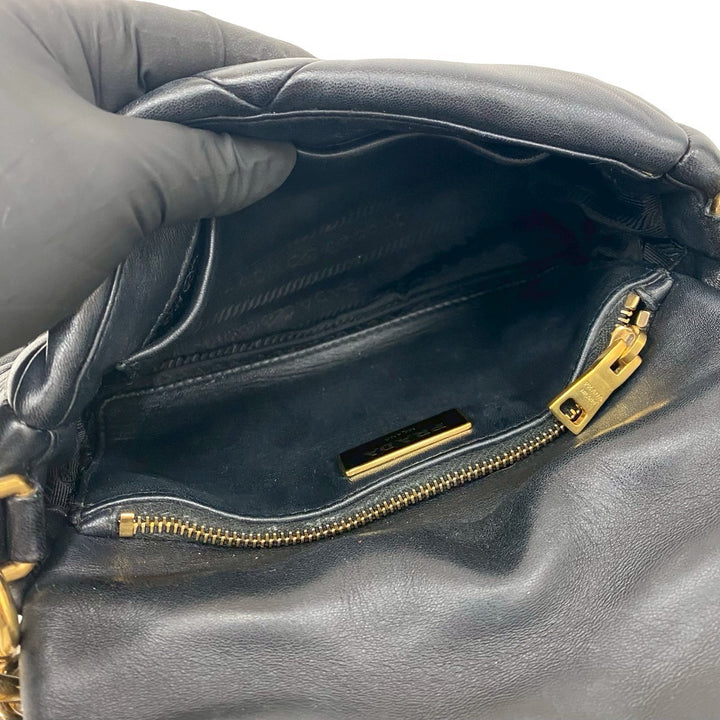 ショルダーバッグ プラダ スペクトラム