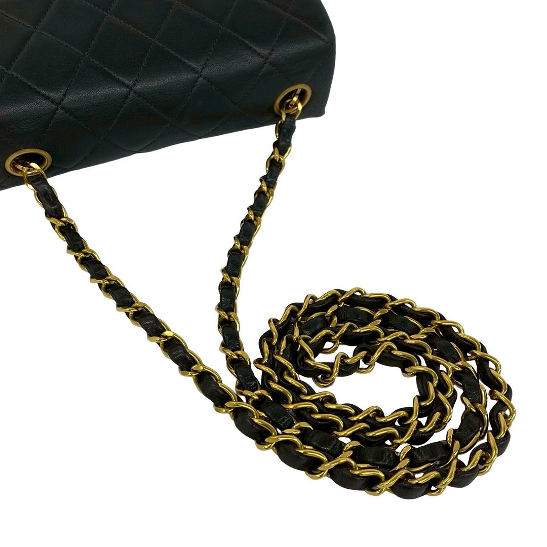 ショルダーバッグ シャネル