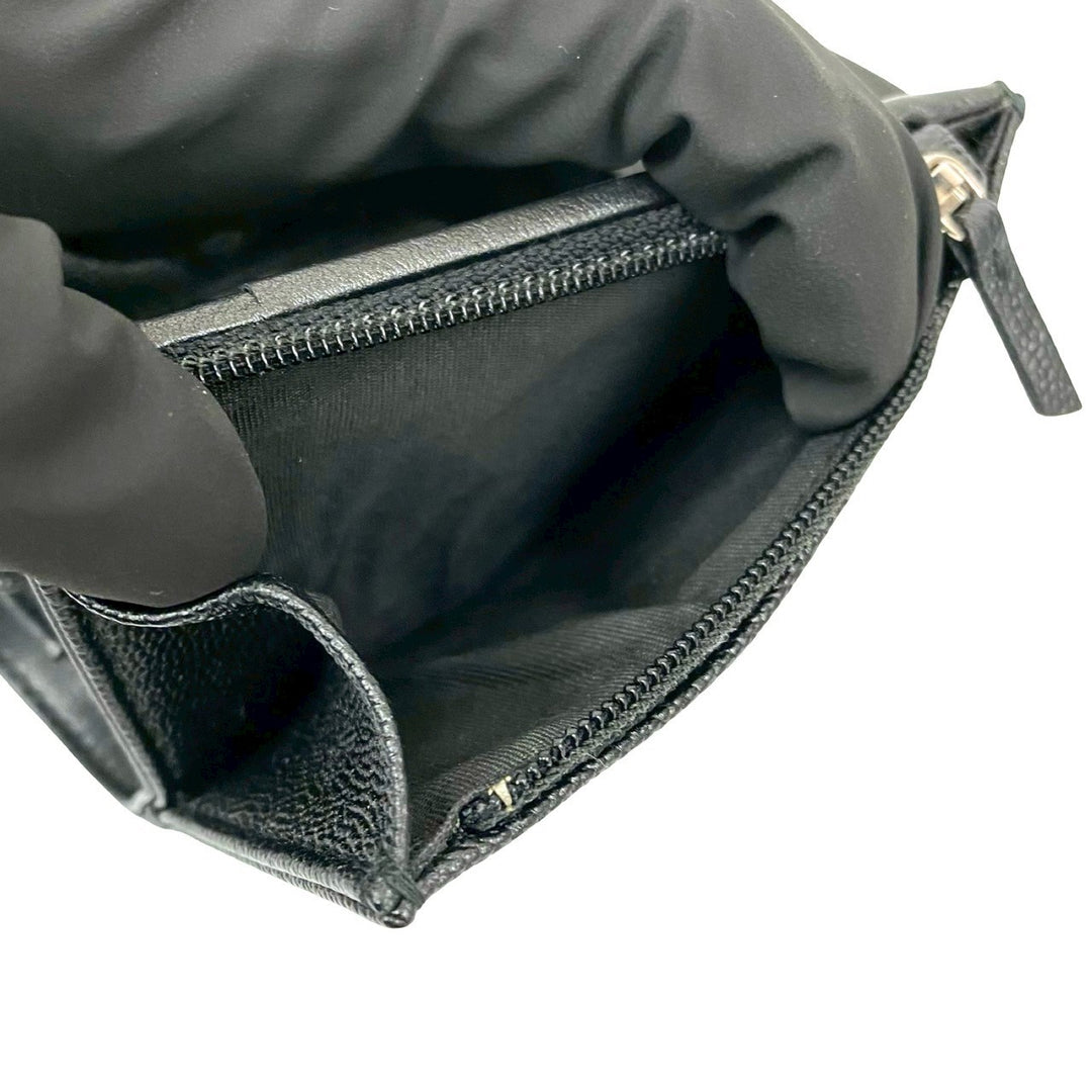 trifold wallet chanel