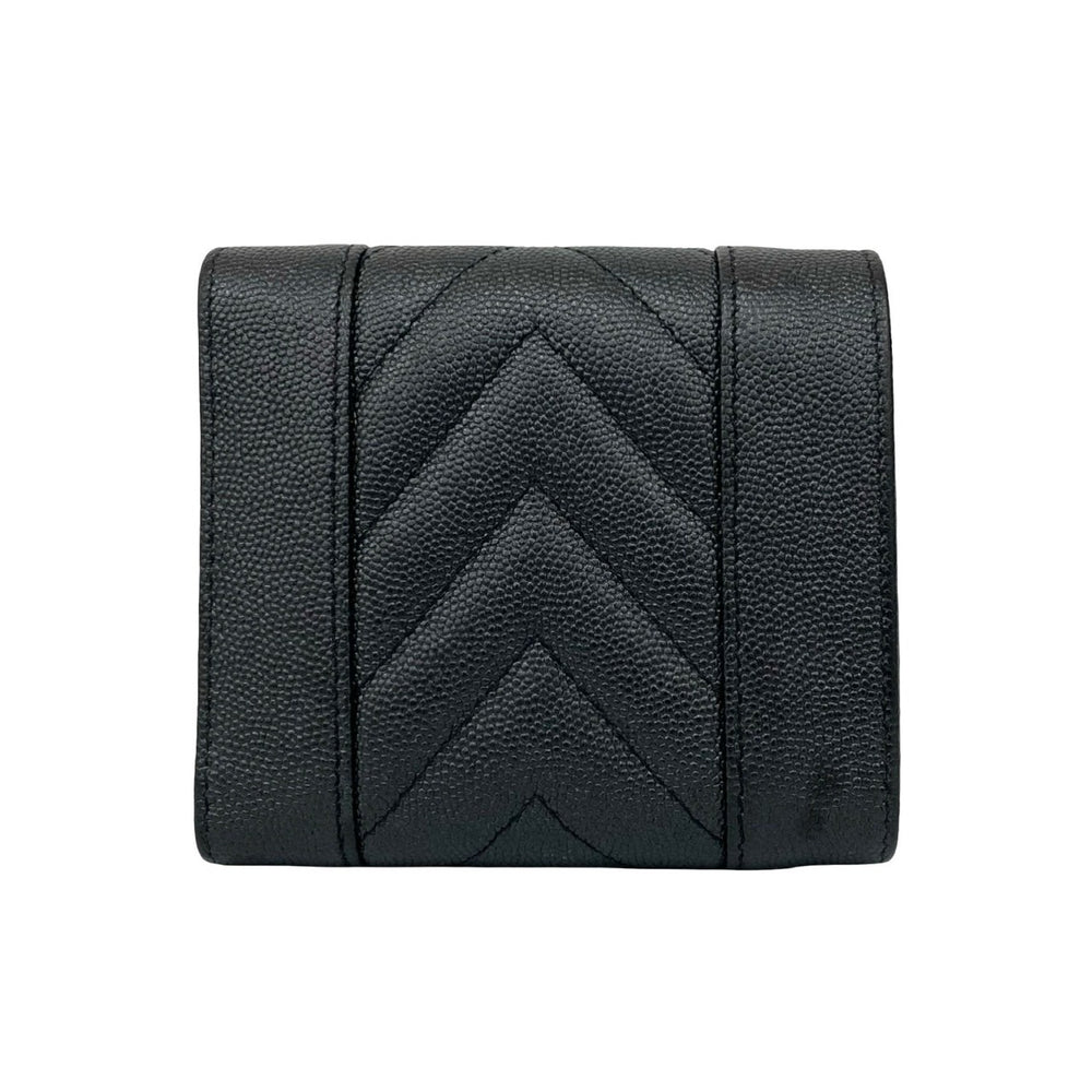 trifold wallet chanel