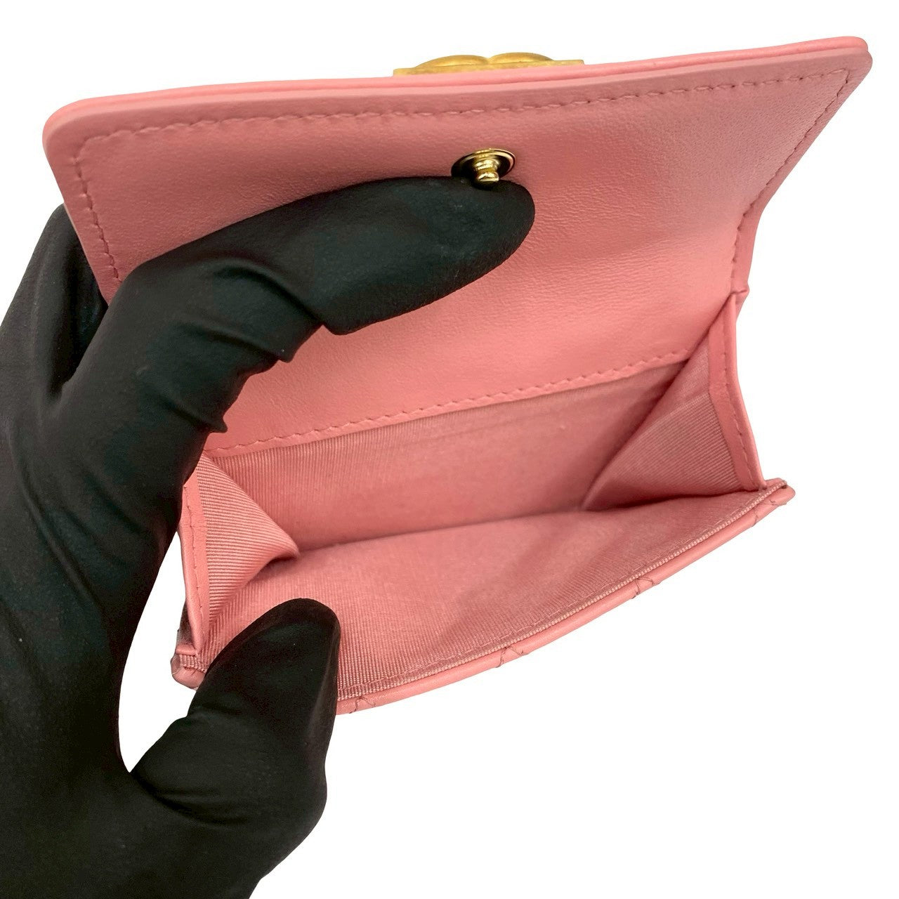 CHANEL シャネル　ボーイ パテント マトラッセ 財布　安心鑑定 CHANEL シャネル ボーイ パテント マトラッセ 財布 安心鑑定