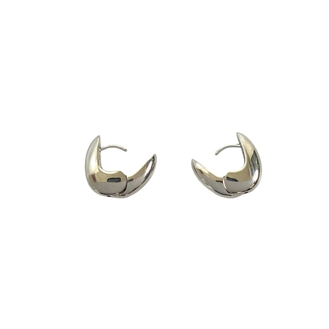 ピアス トムウッド