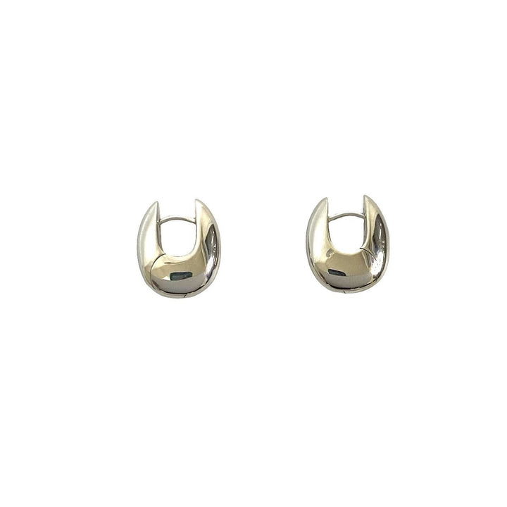 ピアス トムウッド