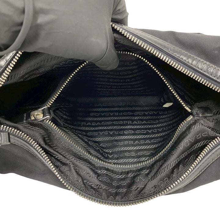 handbag prada