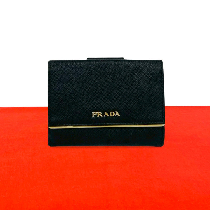bifold wallet prada