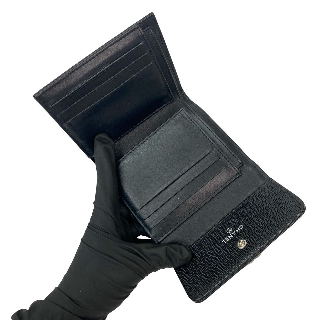 CHANEL シャネル 三つ折り財布 – Trip