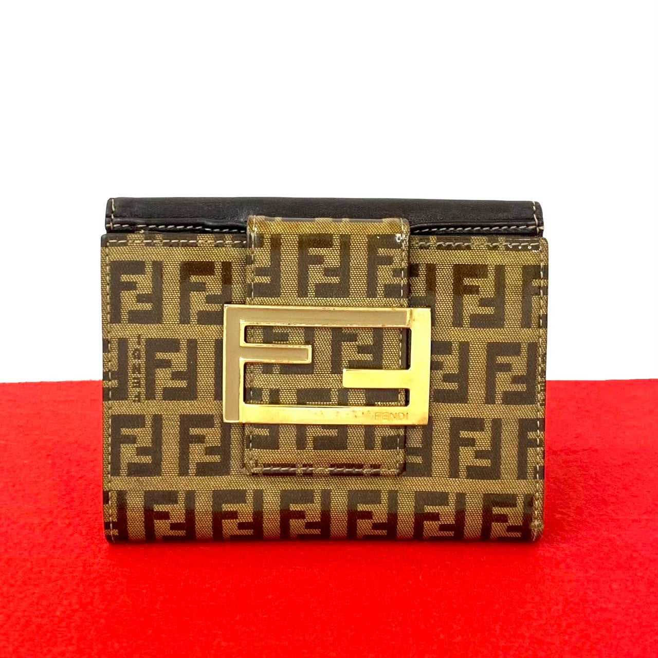 FENDI折り財布 FENDI フェンディ (Vintage) 二つ折り財布 – Trip