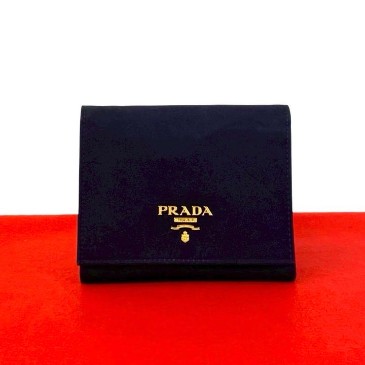 trifold wallet prada