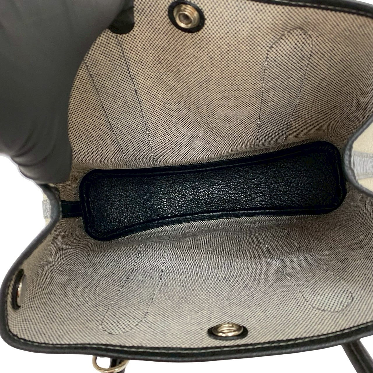 HERMES ガーデンファイル PM – Trip