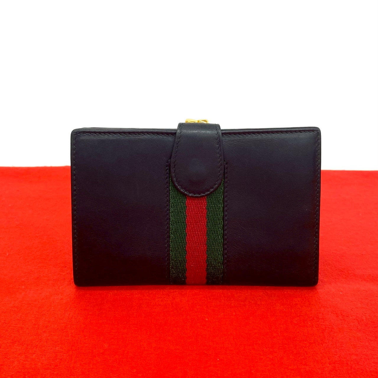 GUCCI グッチ 二つ折り財布 – Trip