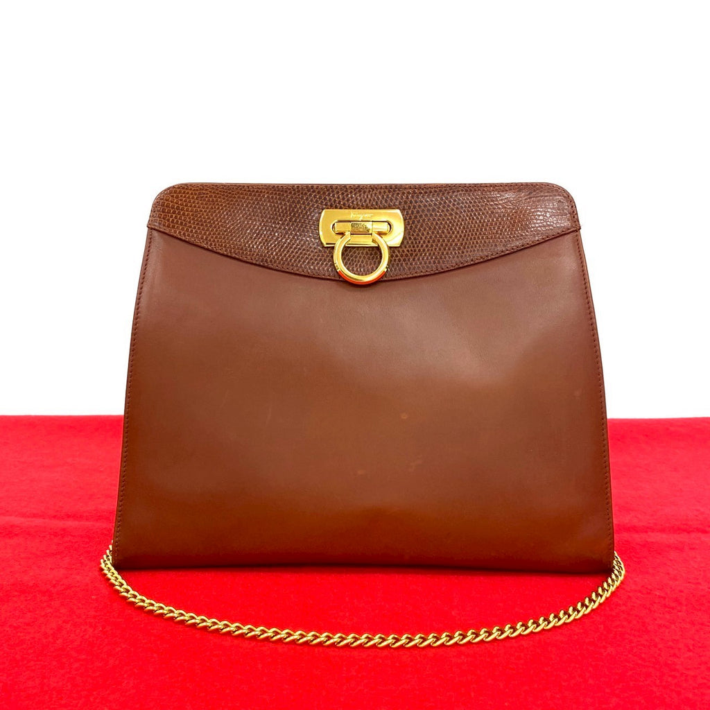 Salvatore Ferragamo ブラウンポンチョ 38 Salvatore Ferragamo Vintage – Trip