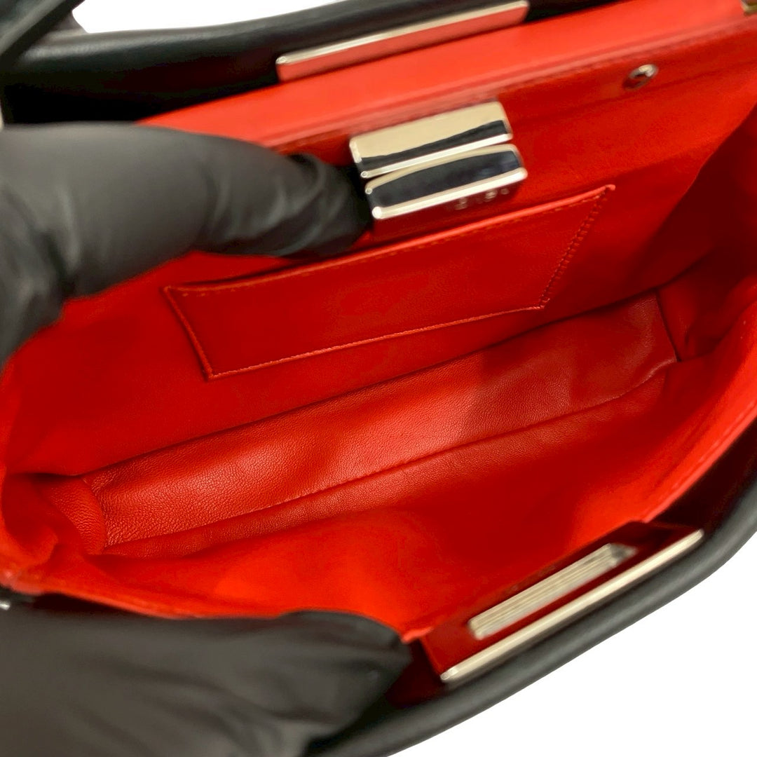 ショルダーバッグ フェンディ ピーカブー ミニ