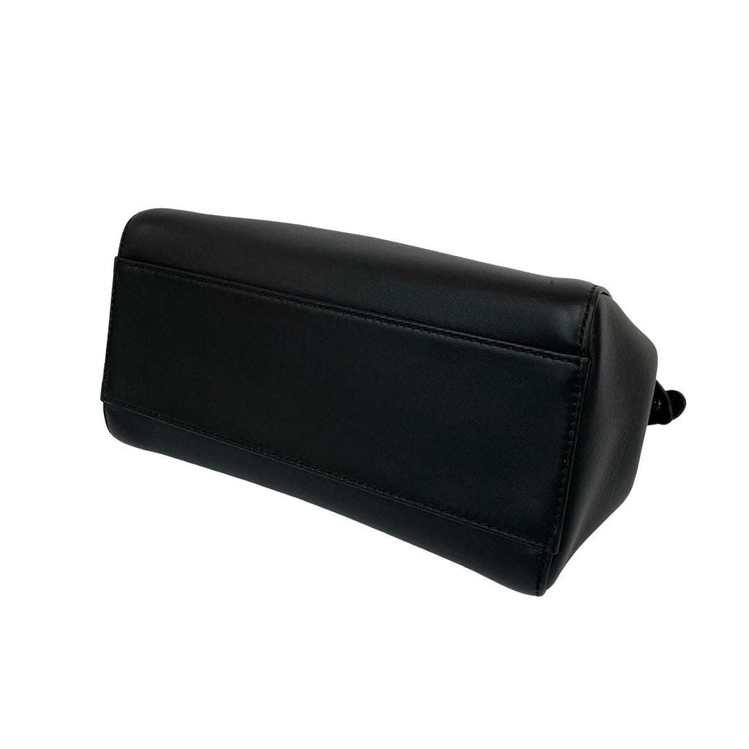 ショルダーバッグ フェンディ ピーカブー ミニ