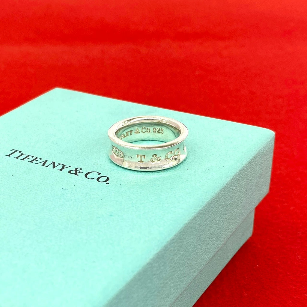 TIFFANY&Co. ティファニー (Vintage) ナロー リング 指輪 – Trip